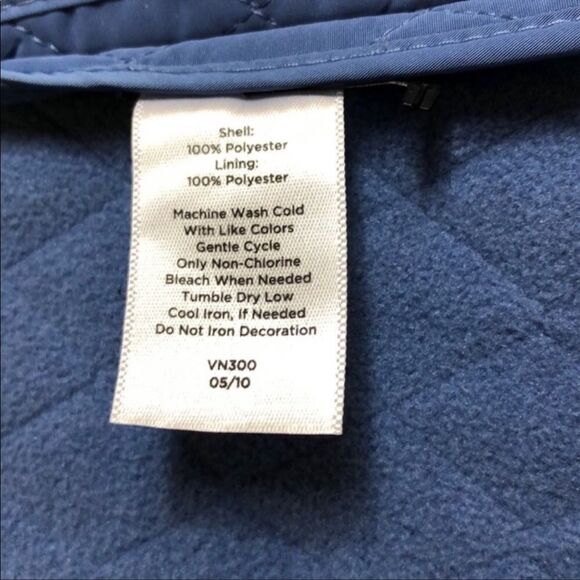 Talbots Blue Quilted Snap Closure Vest Size Small - Picture 6 of 7